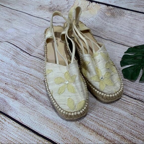 Eric Michael Floral Espadrilles Sandals size 40 - Picture 3 of 15
